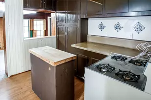 902 W Main, Olney, TX 76374 - Photo 10