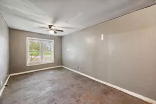 101 S Runnels Ave, Streetman, TX 75859 - Photo 18