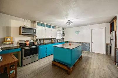 101 S Runnels Avenue, Streetman, TX 75859 - Photo 1