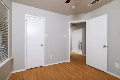 511 Hollyberry Drive, Mansfield, TX 76063 - Photo 22