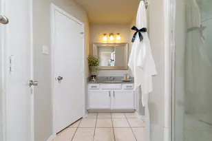 511 Hollyberry Dr, Mansfield, TX 76063 - Photo 20