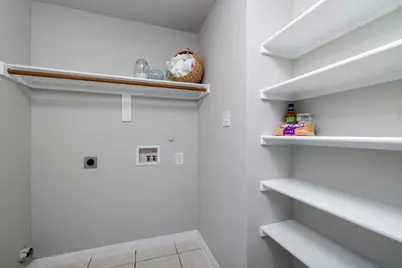 511 Hollyberry Drive, Mansfield, TX 76063 - Photo 12