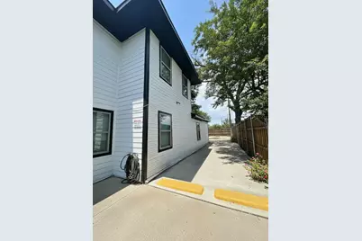 4947 E Side Avenue, Dallas, TX 75214 - Photo 6