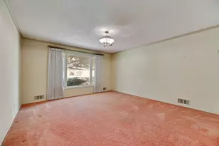 901 Spears St, Bowie, TX 76230 - Photo 22