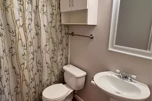 116 Kings Row, Garland, TX 75043 - Photo 6