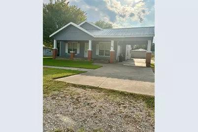 410 S Preston Street, Wolfe City, TX 75496 - Photo 2