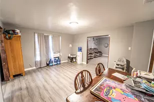 805 E Williams St, Breckenridge, TX 76424 - Photo 8