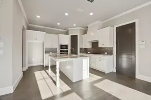 305 Sunset Ln, Fort Worth, TX 76114 - Photo 10