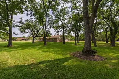 2566 County Road 147, Gainesville, TX 76240 - Photo 4