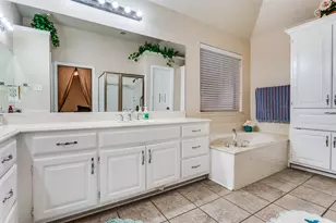 1020 Shady Oak Trail, Mansfield, TX 76063 - Photo 16