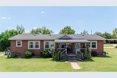 3024 Cr 0010 SW, Corsicana, TX 75110 - Photo 2