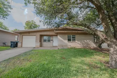 2704 Cordone Street, Fort Worth, TX 76133 - Photo 2