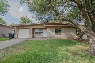 2704 Cordone St, Fort Worth, TX 76133 - Photo 2