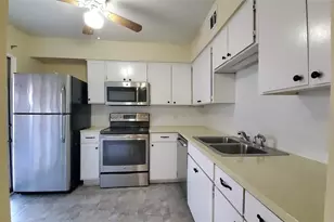 208 Village N Dr, Richardson, TX 75081 - Photo 12