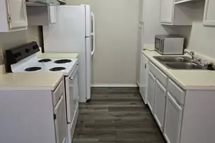 8117 Foxfire Ln, White Settlement, TX 76108 - Photo 6