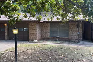 205 S Allen St, Boyd, TX 76023 - Photo 4