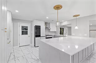 404 S Mayben St, Rising Star, TX 76471 - Photo 8