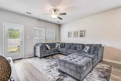 506 Melody Hill Drive, Princeton, TX 75071 - Photo 6