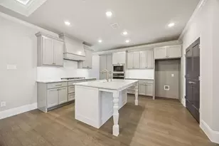 305 Sunset Ln, Fort Worth, TX 76114 - Photo 8