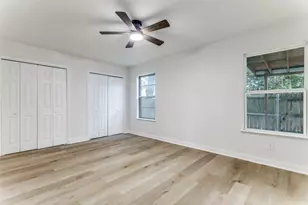 109 S Judkins St, Fort Worth, TX 76111 - Photo 10