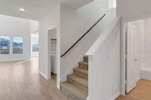 2812 Bluebird Ct, Arlington, TX 76015 - Photo 2