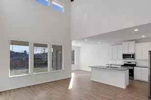 2812 Bluebird Ct, Arlington, TX 76015 - Photo 8