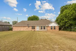 2516 Gerry Way St, Lancaster, TX 75134 - Photo 38