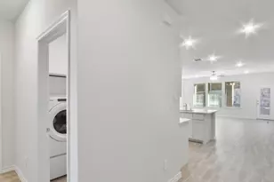 2816 Bluebird Ct, Arlington, TX 76015 - Photo 2