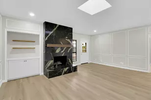 3710 Woodside Rd, Carrollton, TX 75007 - Photo 4