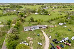 1128 County Rd 429, Cleburne, TX 76031 - Photo 2