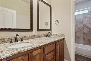 229 Etta Ln, Springtown, TX 76082 - Photo 18