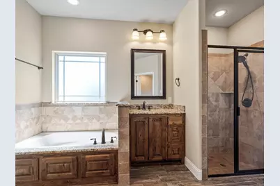 229 Etta Lane, Springtown, TX 76082 - Photo 28