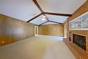 6301 Wrigley Way, Fort Worth, TX 76133 - Photo 6