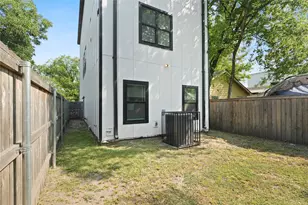 920 Muncie Ave, Dallas, TX 75212 - Photo 24