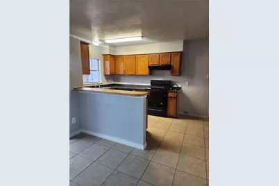 1310 Oakbluff Drive, Lancaster, TX 75146 - Photo 4