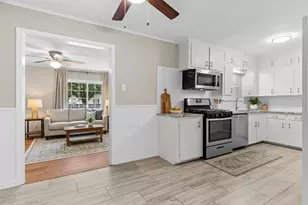 5229 Ira Street N, Haltom City, TX 76117 - Photo 2