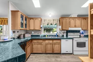 1849 Floyd Rd, Weatherford, TX 76087 - Photo 16