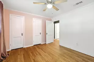 2020 Balsam St, Fort Worth, TX 76111 - Photo 14