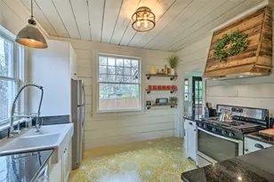 1460 W Allen Ave, Fort Worth, TX 76110 - Photo 12