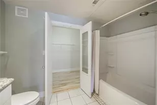 4414 Cedar Springs, Dallas, TX 75219 - Photo 20