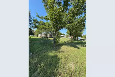 1603 Maria Street, Hawk Cove, TX 75474 - Photo 12