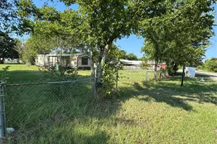 1603 Maria St, Hawk Cove, TX 75474 - Photo 12