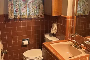 1027 Stanley St, Denton, TX 76201 - Photo 24