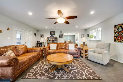 1027 Stanley Street, Denton, TX 76201 - Photo 10