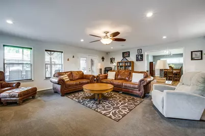 1027 Stanley Street, Denton, TX 76201 - Photo 14