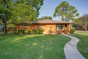 1027 Stanley St, Denton, TX 76201 - Photo 1