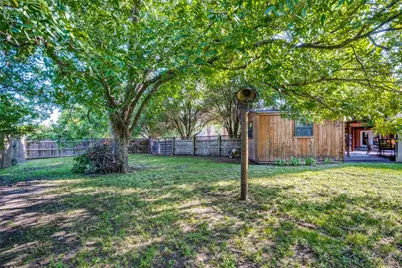 1027 Stanley Street, Denton, TX 76201 - Photo 30