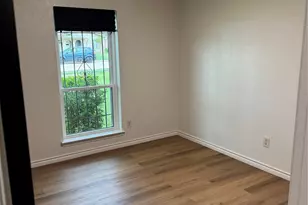 926 Malibu Dr, Garland, TX 75043 - Photo 6