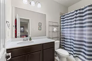 8837 Tenderfoot Ln, Aubrey, TX 76227 - Photo 16