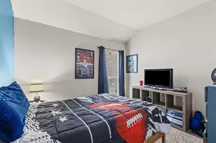 8837 Tenderfoot Ln, Aubrey, TX 76227 - Photo 14